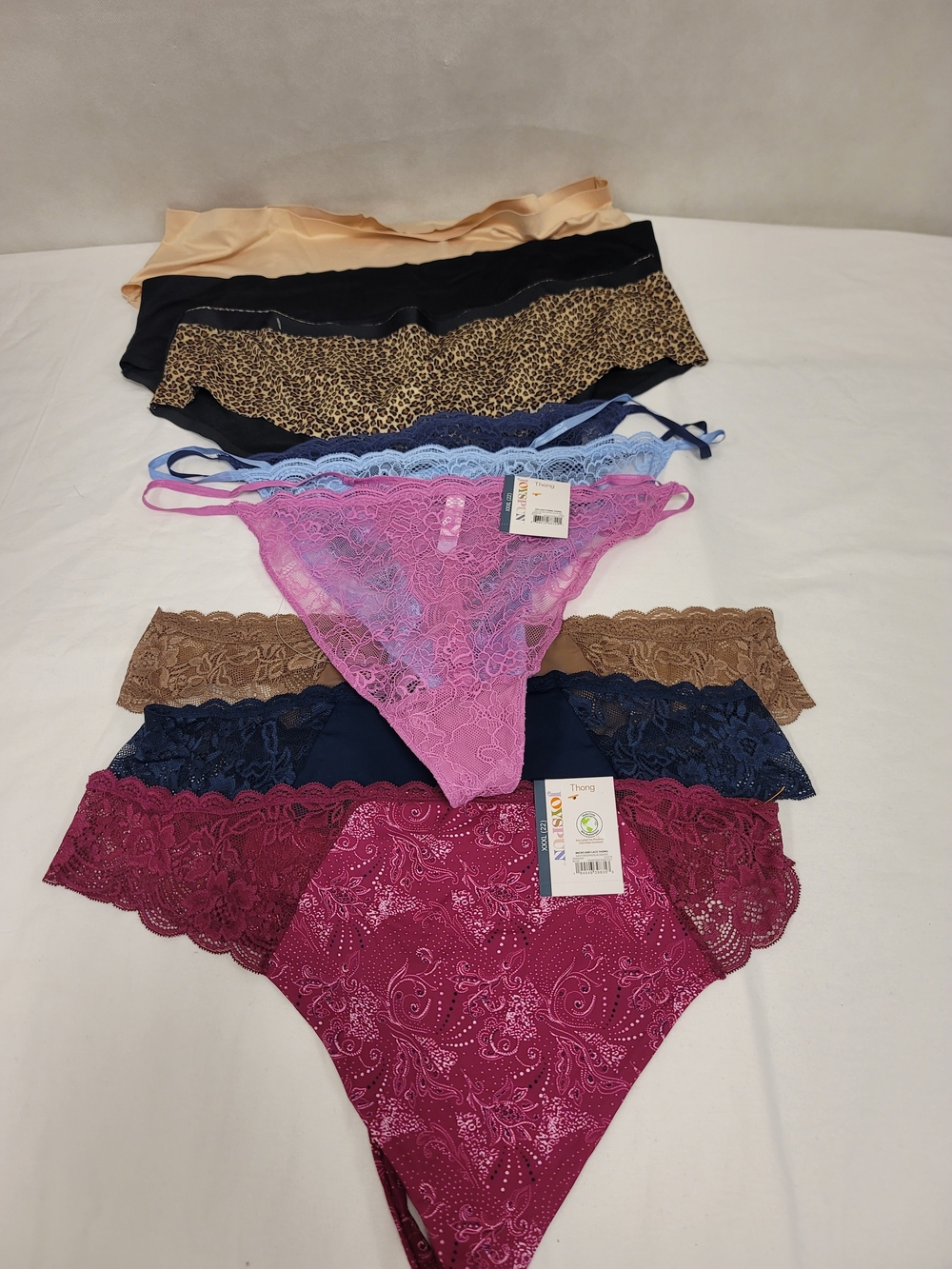 Women’s Lace & Seamless Thong Panty Set - Assorted Colors